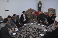 دیدار مسئولین شهرستان با خانواده معظم شهدا و ایثارگران اسلام‌آبادغرب