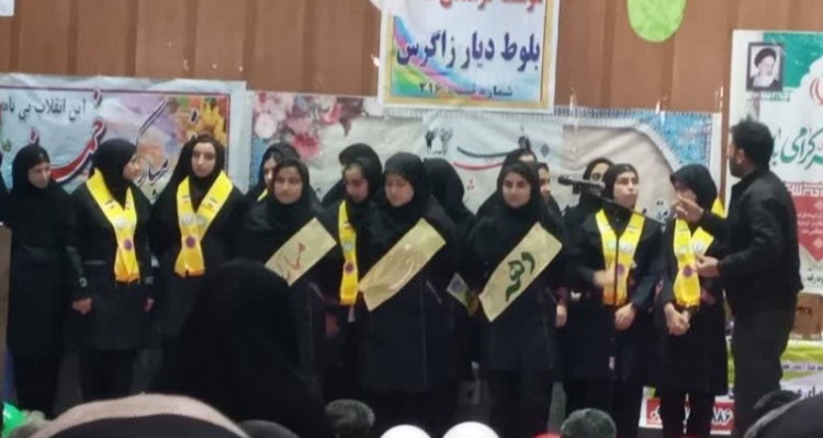 برگزاری ویژه برنامه جشن انقلاب در شهرستان اسلام‌آبادغرب