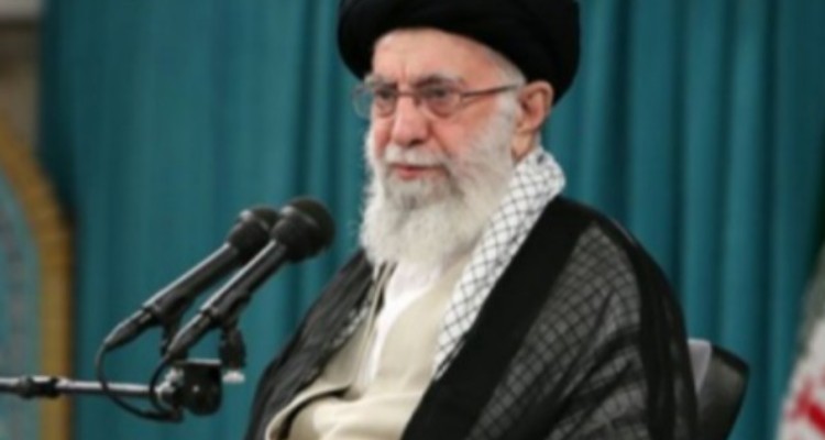 22بهمن امسال تاریخی بود، لازم می‌دانم به ملت ایران اظهار تعظیم کنم/ کار اساسی امروز مسئولین کشور این است که تورم را علاج کنند