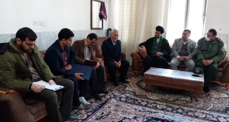 دیدار مسئولین اسلام‌آبادغرب با خانواده معظم جانبازان و ایثارگران شهرستان+تصاویر