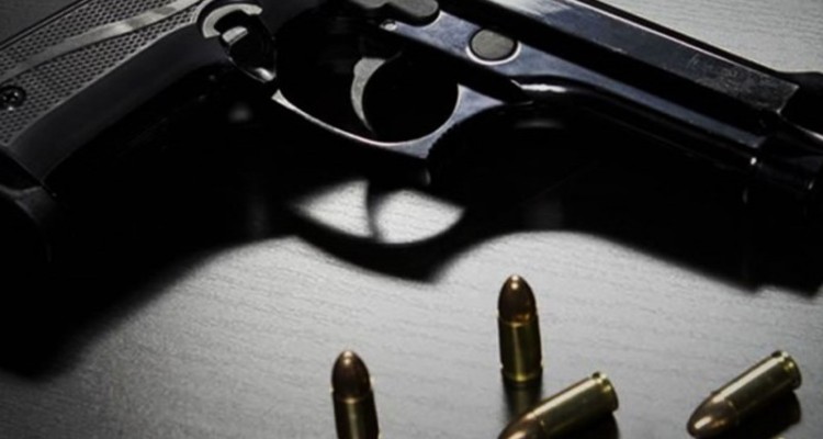 کشف بیش از 3هزار فشنگ جنگی در محور حمیل به اهواز/دستگیری یک متهم سابقه‌دار با دو قبضه کلت کمری