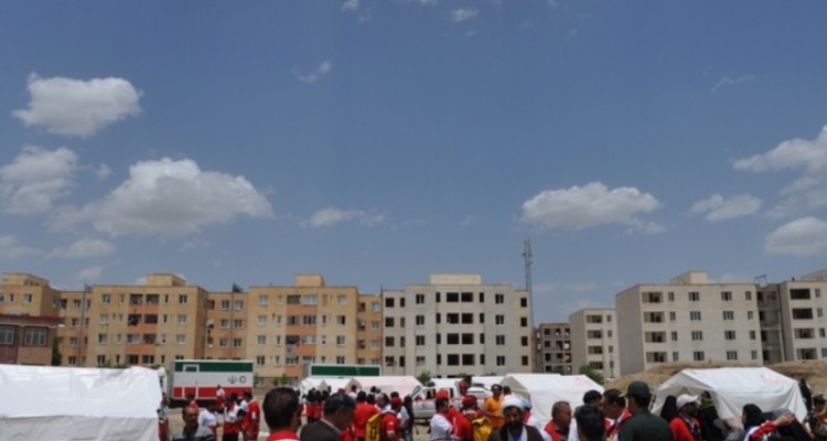 مانور امداد و نجات با پیش‌فرض زلزله در اسلام‌آبادغرب برگزار شد+تصاویر