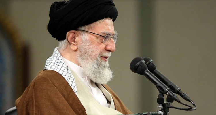 امام را هیچکس نمی‌تواند از حافظه تاریخ پاک کند/ امام جریان بیداری اسلامی را در دنیای اسلام به راه انداخت