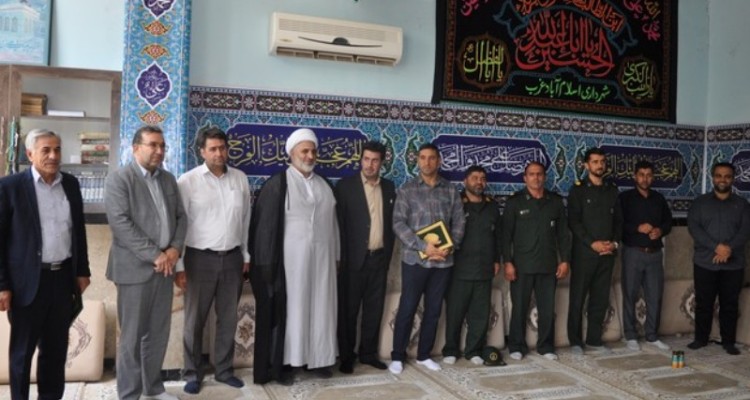 آیین تودیع و معارفه فرمانده پایگاه مقاومت بسیج شهرداری اسلام‌آبادغرب برگزار شد