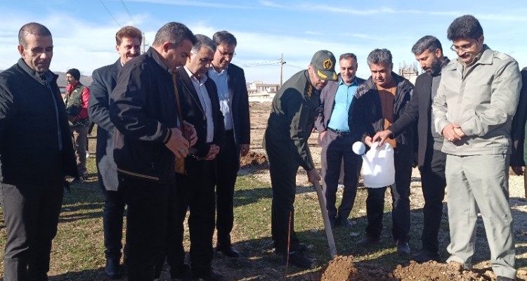 کاشت بیش از ۸ هزار نهال به یاد سردار دل‌ها در اسلام‌ آبادغرب