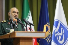 اعطای نشان «فتح» نشانگر رضایت رهبری انقلاب از سپاه است