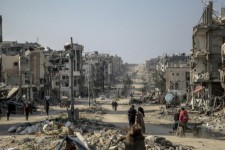 حملات هوایی رژیم صهیونیستی به غزه و درگیری‌های شدید در مرکز و کرانه باختری حملات هوایی رژیم صهیونیستی به غزه و درگیری‌های شدید در مرکز و کرانه باختری