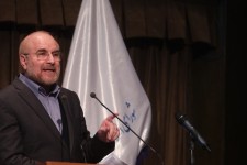 قالیباف: بانک مرکزی برای مدیریت بازار ارز برنامه ندهد، مجلس برنامه خواهد داشت