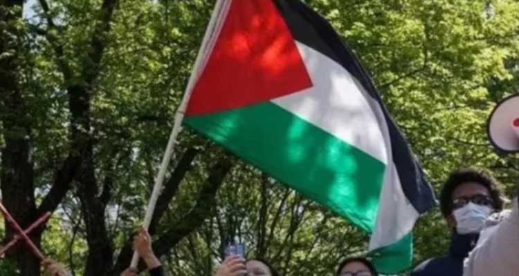 دانشجویان جهان حقوق‌بشر آمریکایی را زیر سوال برده‌اند