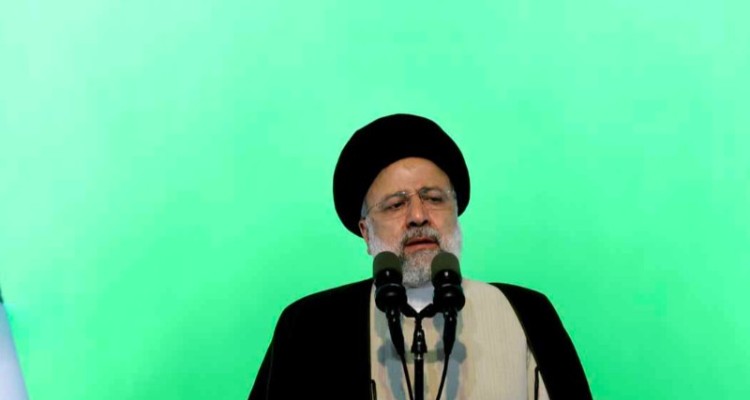 حق‌طلبی و عدالت‌خواهی به برکت خون شهداست/ اقدامات انجام‌شده برای اقتصاد دریامحور کافی نیست