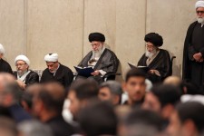 مراسم بزرگداشت رئیس‌ جمهور و همراهانش از سوی رهبر انقلاب برگزار شد