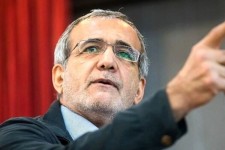 «هر ایده‌ای» که یکپارچگی ایران را خدشه‌دار کند، باور ندارم