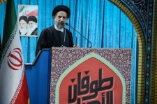 حرکت عاشورا اگر نبود تمام دست آوردهای پیامبر، پایمال می‌شد