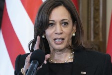 با تمام توان برای شکست ترامپ تلاش خواهم کرد