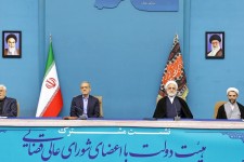 دانشگاه ها باید برای حل مسائل جامعه به صحنه بیایند