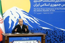 درباره FATF به مجمع تشخیص نامه می‌نویسم/ ما به یمن موشک ندادیم