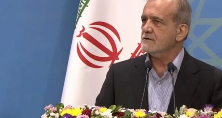 بریکس فرصت خوبی برای پایان دادن به تمامیت خواهی آمریکا است