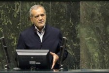 متوسط افزایش حقوق در بودجه سال آینده ۲۸ درصد است/به بانک ها کمک مالی کردیم