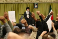 مطمئن باشید مسئولین کشور در جهت مقابله منطقی با دشمن تعلل و کوتاهی نخواهند کرد