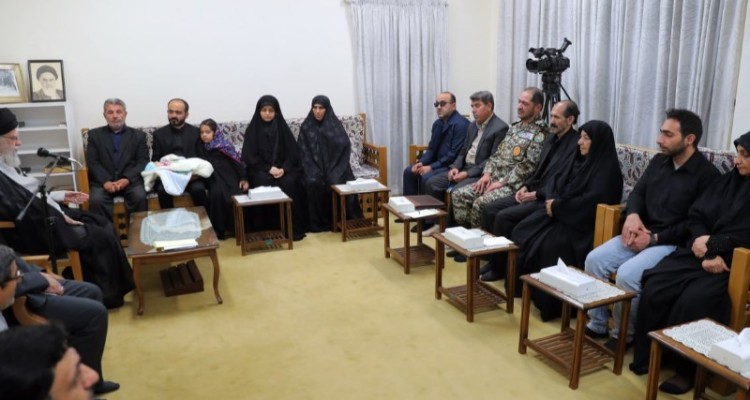 رهبر انقلاب: شهادت عزیزان پدافند هوایی، برجسته و مهم است