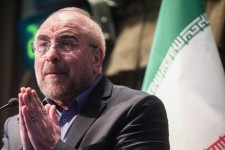 باید همه در کشور برای خلق ثروت جدید توام با ارزش آفرینی تلاش کنیم