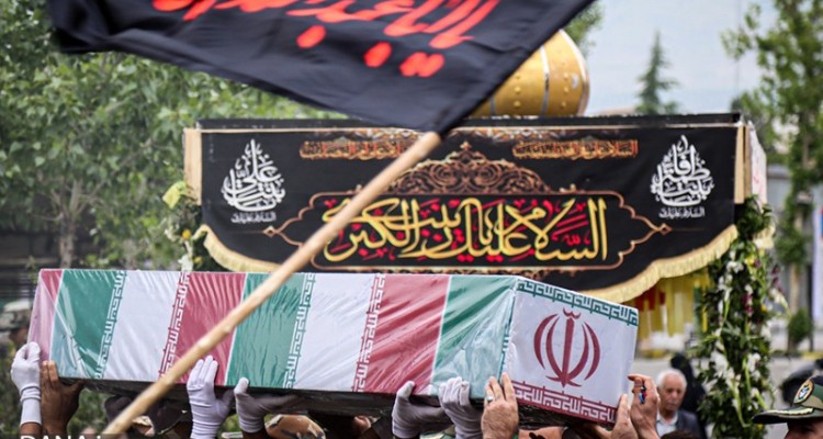 شهدا متناسب با نیاز و بابصیرت از کشور دفاع کردند