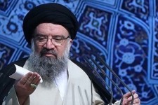 آیت‌الله خاتمی: خون شهدای حرم لاله‌های مقاومت را در سوریه می‌رویاند/ اشغالگران بیرون خواهند شد