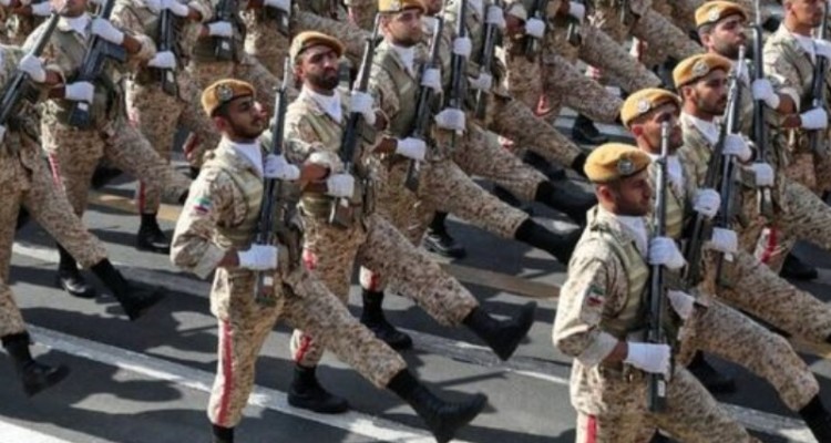 اقتدار نیروهای مسلح نماد قدرت و امنیت