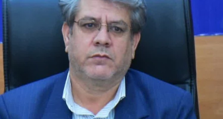 باز بودن محورهای مواصلاتی اسلام آبادغرب پس از بارش برف