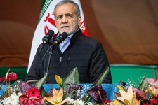 حضور مردم در ۲۲ بهمن به قدم‌های خادمان ملت استواری بخشید