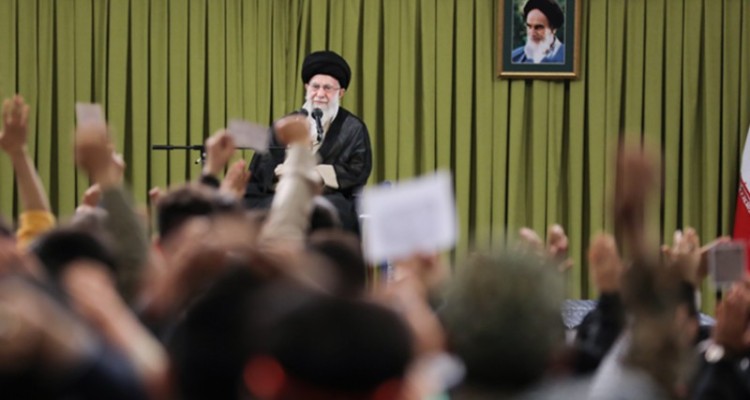 فرصتی برای حضور در دیدار دانشجویان با رهبر معظم انقلاب