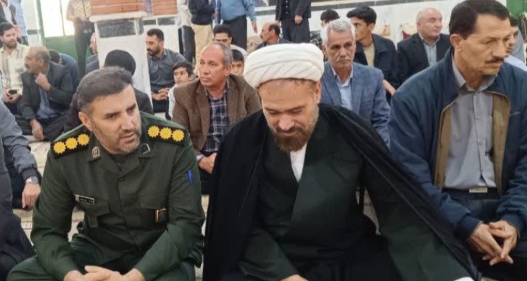 آیین گرامی‌داشت ۱۷ شهید دهستان دیزگران در بخش حمیل