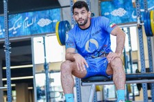 استقلال پرستاره روی تشک؛ ستارگان روس و حسن یزدانی با دوبنده آبی