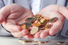 مجلس با کاهش سقف مجازات کیفری مهریه از ۱۱۰ به ۱۴ سکه موافقت کرد