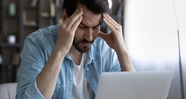 چرا همیشه خسته‌ایم؟/ بررسی علمی دلایل خستگی مزمن در جامعه امروز