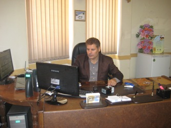 حضور 63 نوعروس مددجوی كميته امداد اسلام آباد غرب در همایش تحکیم روابط خانواده اسلامی