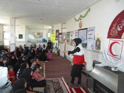 برگزاری کارگاه آموزشی پیشگیری از اعتیاد در اسلام آبادغرب +عکس