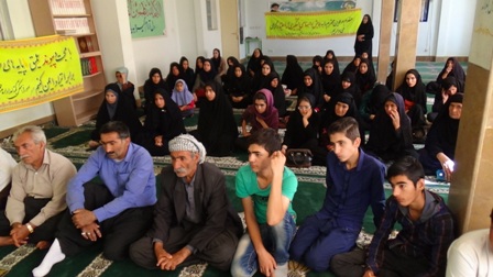 تاکید بر حرفه آموزی در طرحهاي خودكفايي /برگزاري کارگاه آموزشي آسيب هاي اجتماعي كميته امداد اسلام آباد غرب 