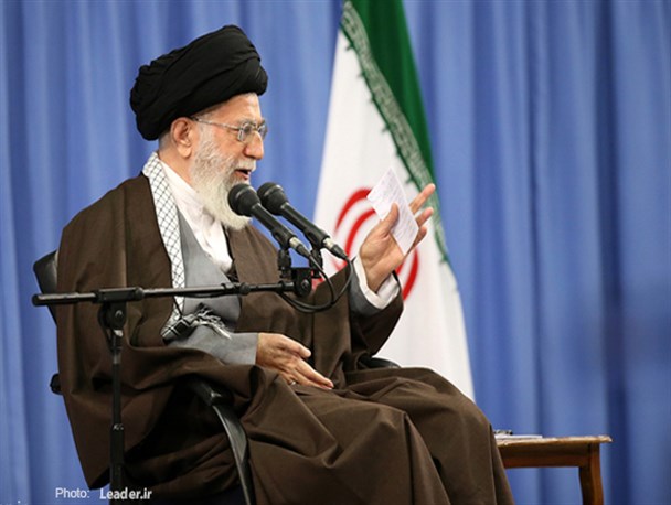 پذیرش نتیجه‌ قانونی انتخابات حق‌الناس است/ بر حضور حداکثری در انتخابات تأکید داشته و دارم