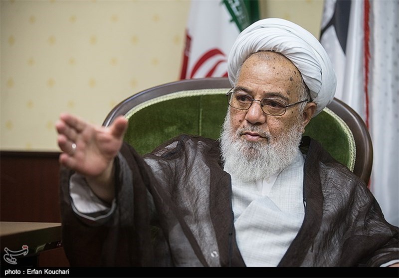 واکنش آیت الله ممدوحی در مورد حضور هاشمی در لیست جامعتین