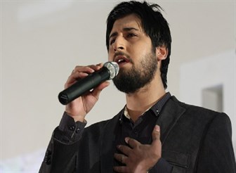 اجرای زنده آهنگ جهاد با صدای حامد زمانی