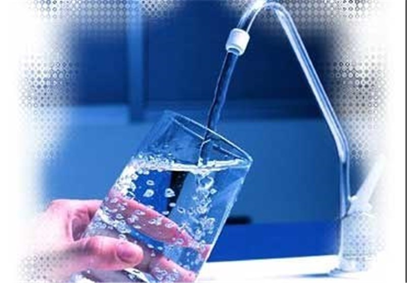 دکتر شکیبا: آب شرب اسلام آبادغرب مشکلی ندارد/ مردم با خیال راحت آب لوله کشی مصرف کنند