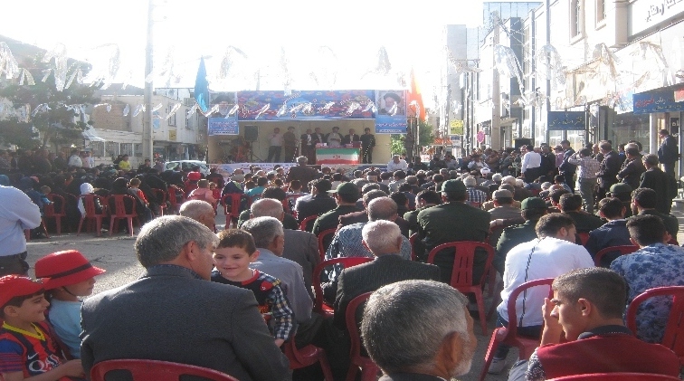 جشن میلاد امام حسین (ع) و روز پاسدار در اسلام آباد غرب برگزار شد 