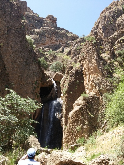 عکس/آبشار زیبای تنگ صندوقه واقع در روستای شیخه اسلام آبادغرب عکس/آبشار زیبای تنگ صندوقه واقع در روستای شیخه اسلام آبادغرب