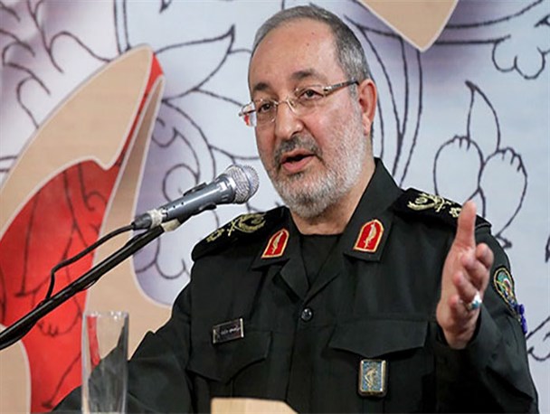 آماده مقابله قاطعانه با تهدید نظامی آمریکا هستیم/ روی میز بودن همه گزینه‌ها علیه ایران، یک شوی تبلیغاتی است