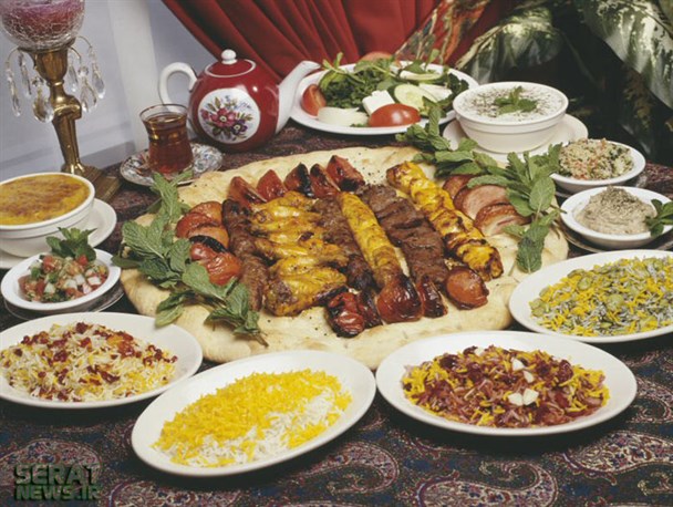 نکات مهم در خوردن سحری و افطار/از غذاهای سهل الهضم در وعده افطار استفاده کنید