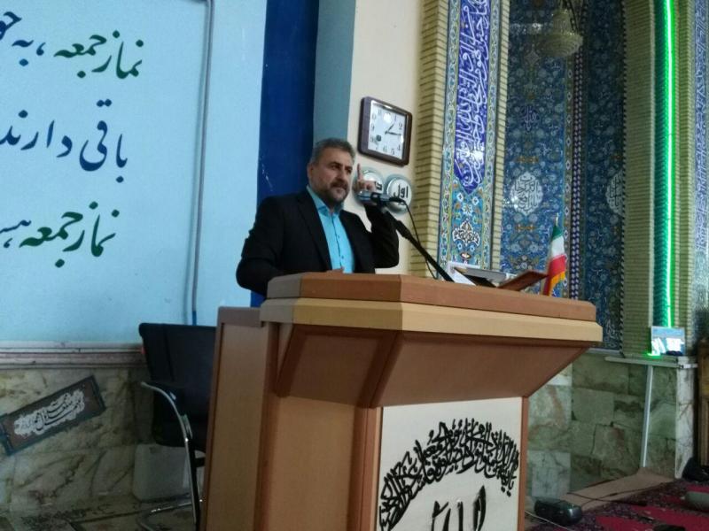 تعداد کشته های جاده های ما بیش از زمان جنگ تحمیلی است/هیئت محترم دولت در خصوص پروژه راه آهن غرب کشور تعهد عملی بدهد تعداد کشته های جاده های ما بیش از زمان جنگ تحمیلی است/هیئت محترم دولت در خصوص پروژه راه آهن غرب کشور تعهد عملی بدهد