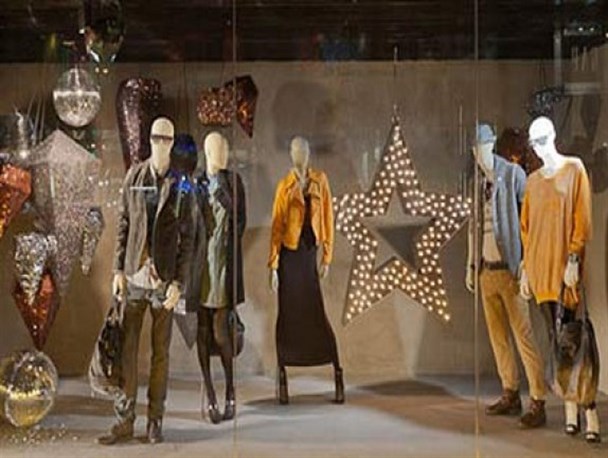 قاچاق پوشاک؛ضربه اقتصادی یا فرهنگی؟/تیغ برند های خارجی روی البسه ایرانی