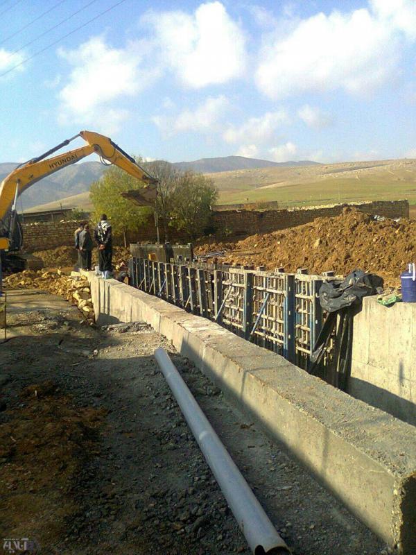 احداث کانال روستای گردی دیزگران با طول۱۸۸ متر 