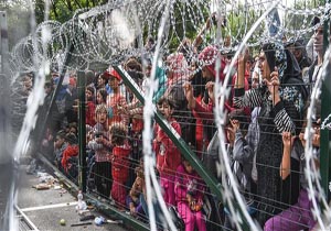 ترامپ فرمان اجرایی جدید در مورد مهاجرت صادر می کند 
